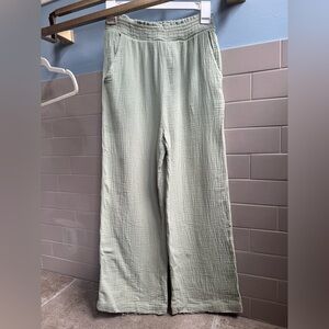 New In Linen Pants with Pockets Small